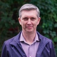 Олександр Лужанський – Директор компанії · 15 років у будівництві